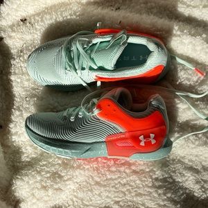 Under Armour Women's HOVR Apex 2 Cross Trainer